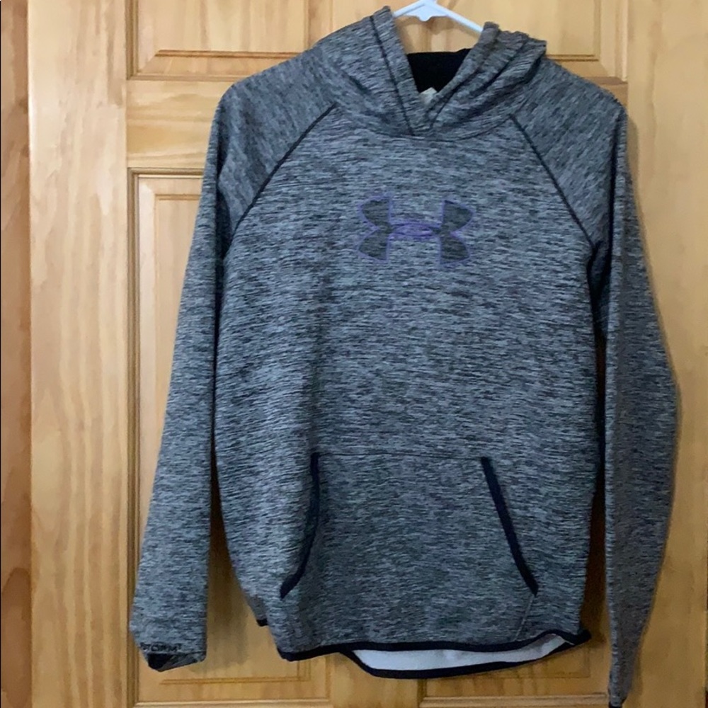Under armour sweatshirt